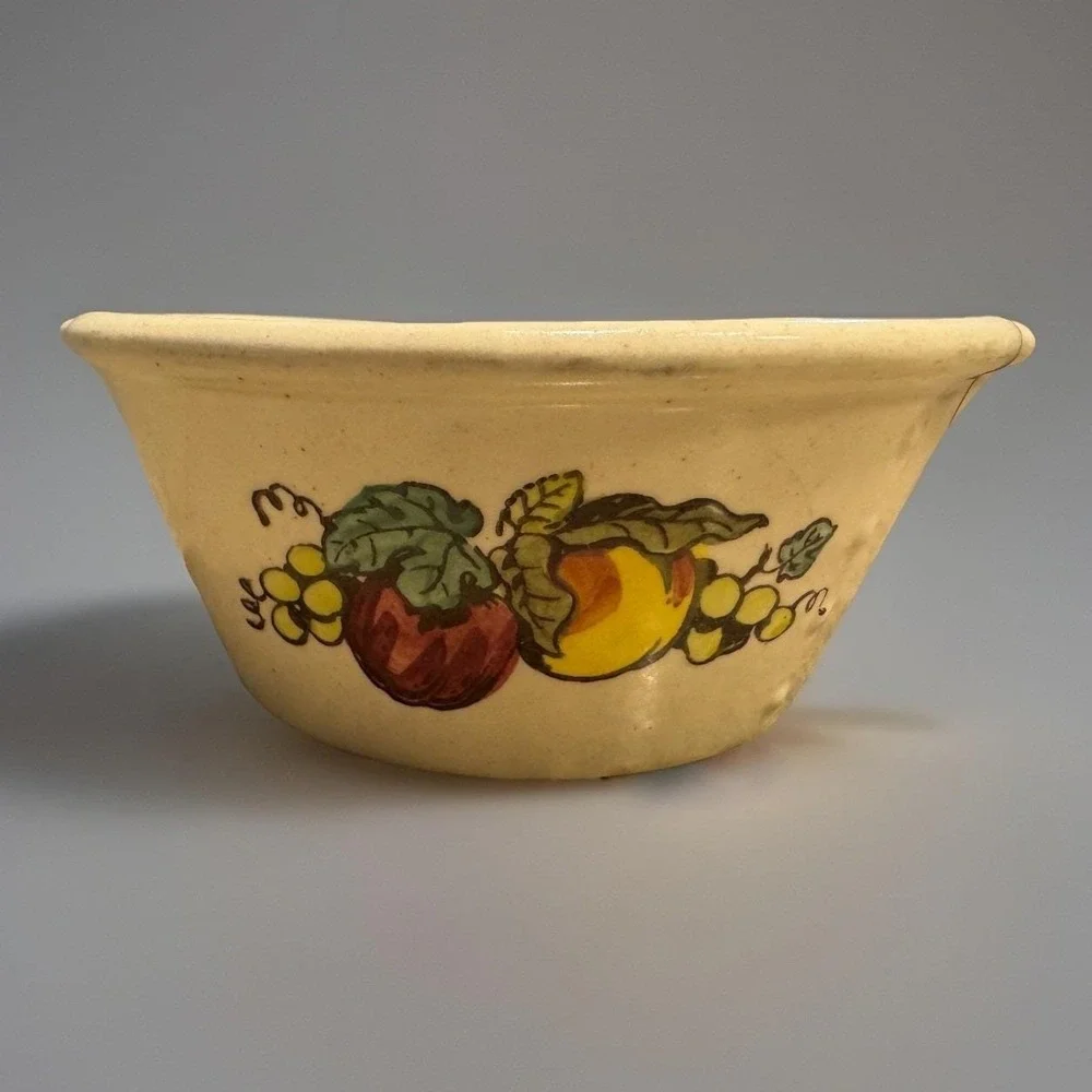 Vintage Metlox Poppy Trail Provincial FRUIT Handled Gravy Bowl With Pour spouts